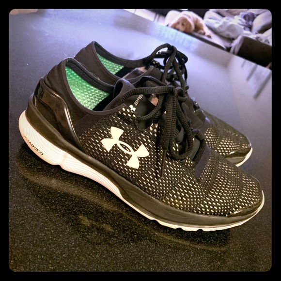 Apollo 2 Under Armour Running Shoes - Picture 1 of 6